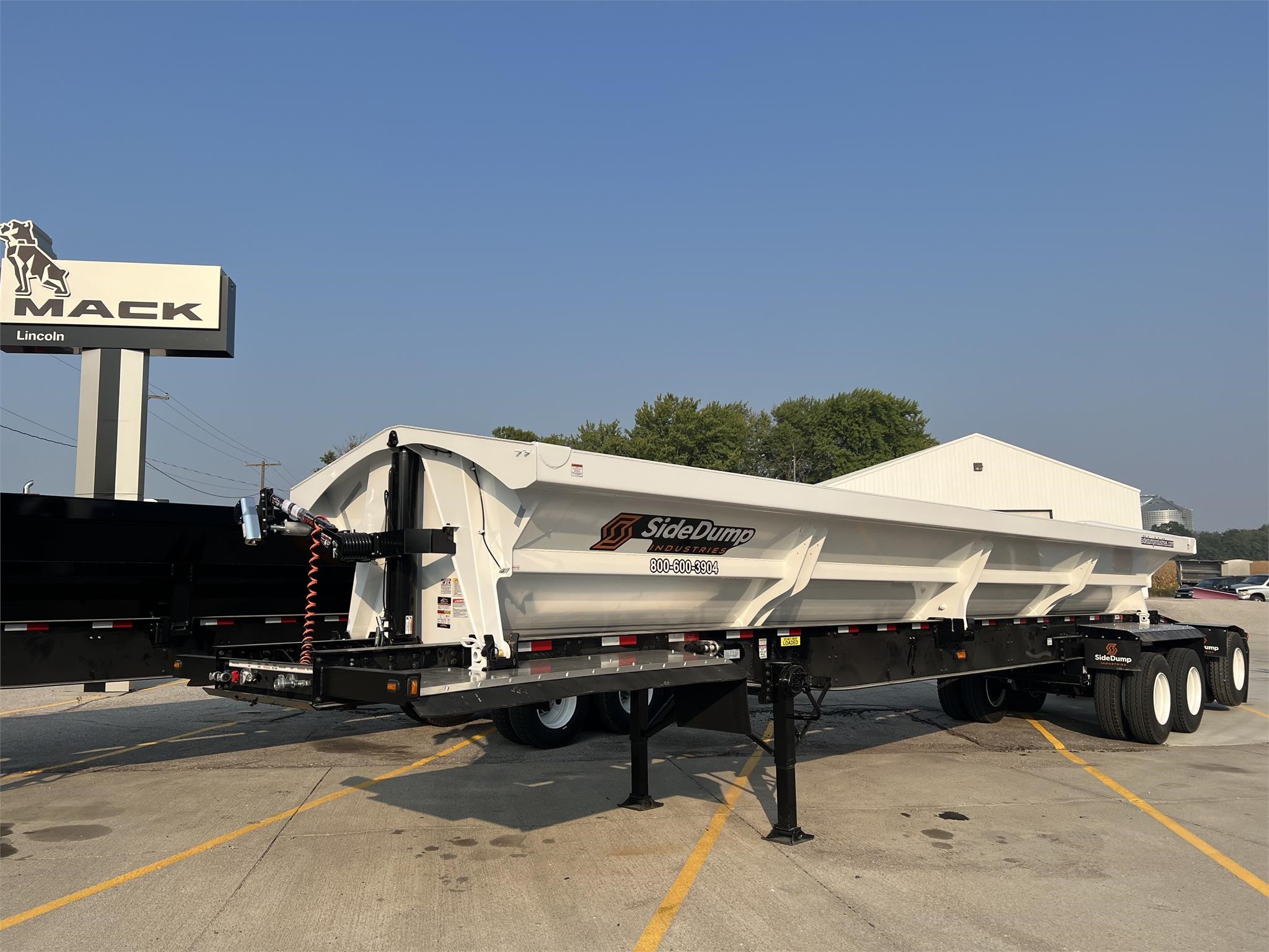 2024 SIDE DUMP INDUSTRIES DS473 - image 1 of 6