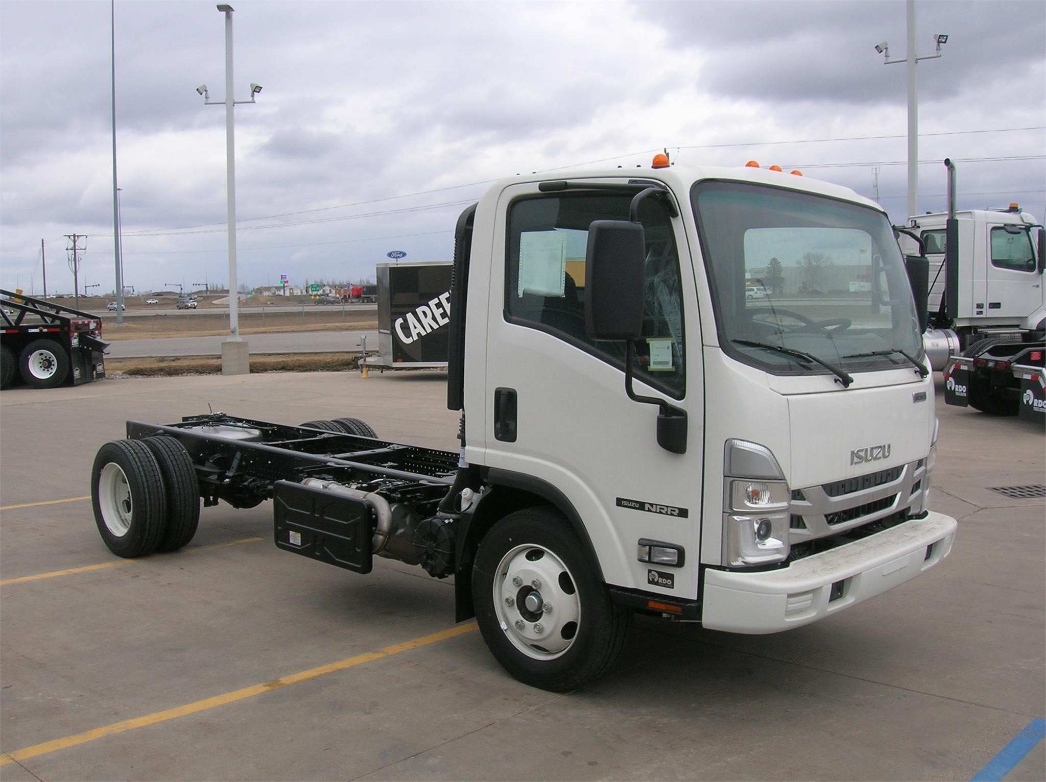 2024 ISUZU NRR - image 3 of 6