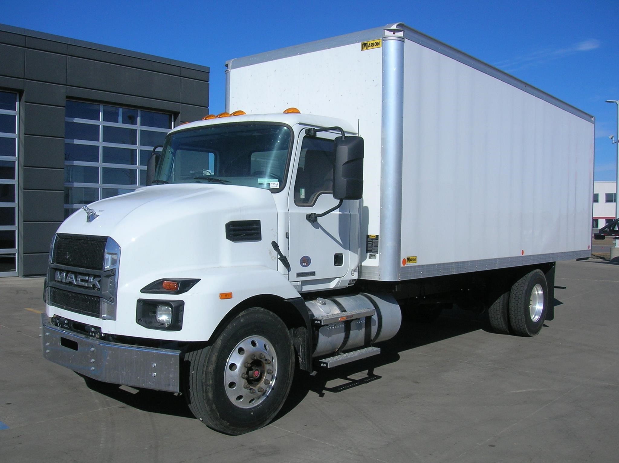 2024 MACK MD6 - image 1 of 6