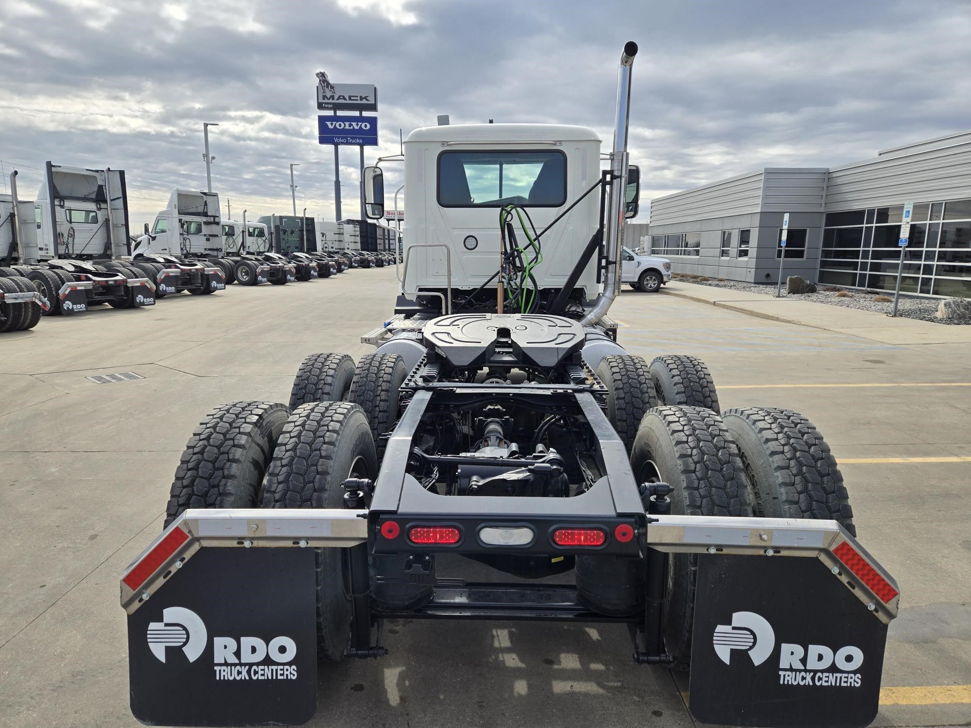 2026 MACK ANTHEM 64T - image 6 of 6