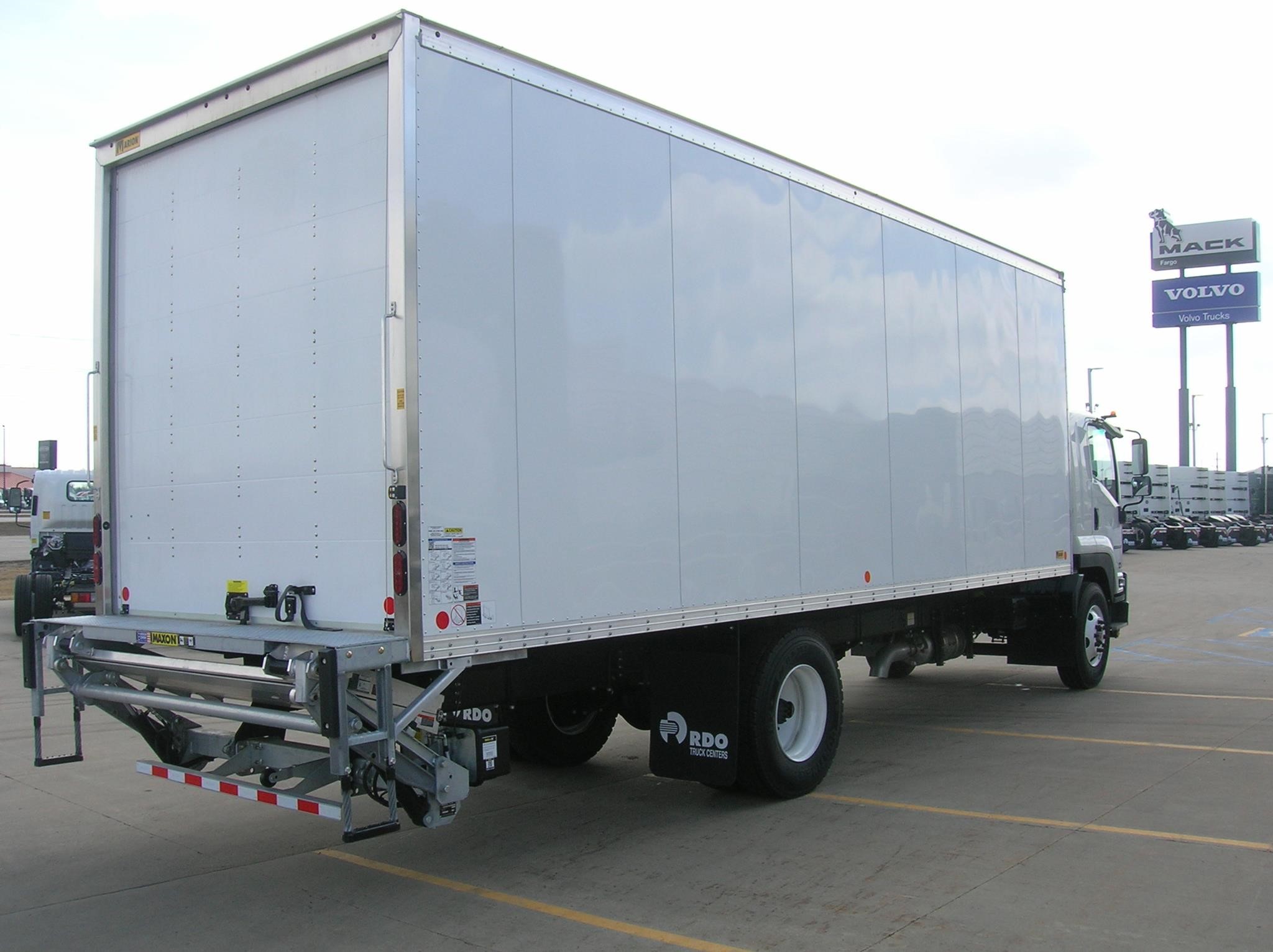 2025 Isuzu FTR - image 5