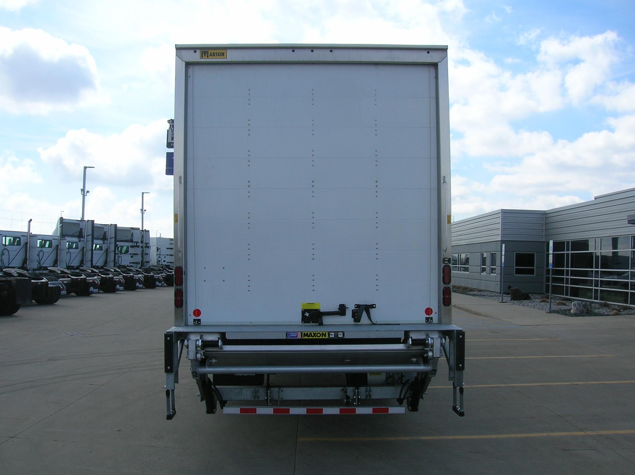 2025 Isuzu FTR - image 6