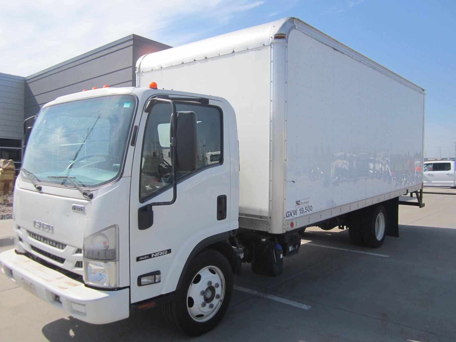 2019 ISUZU NRR - image 1 of 6