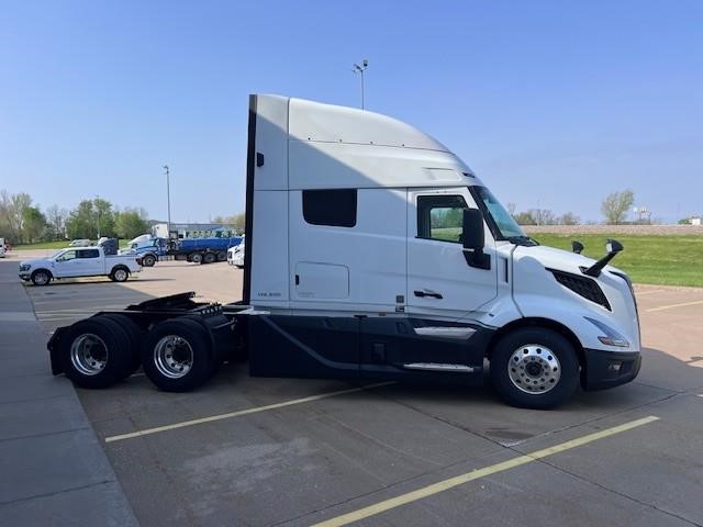 2026 VOLVO VNL64T640 - image 4 of 6