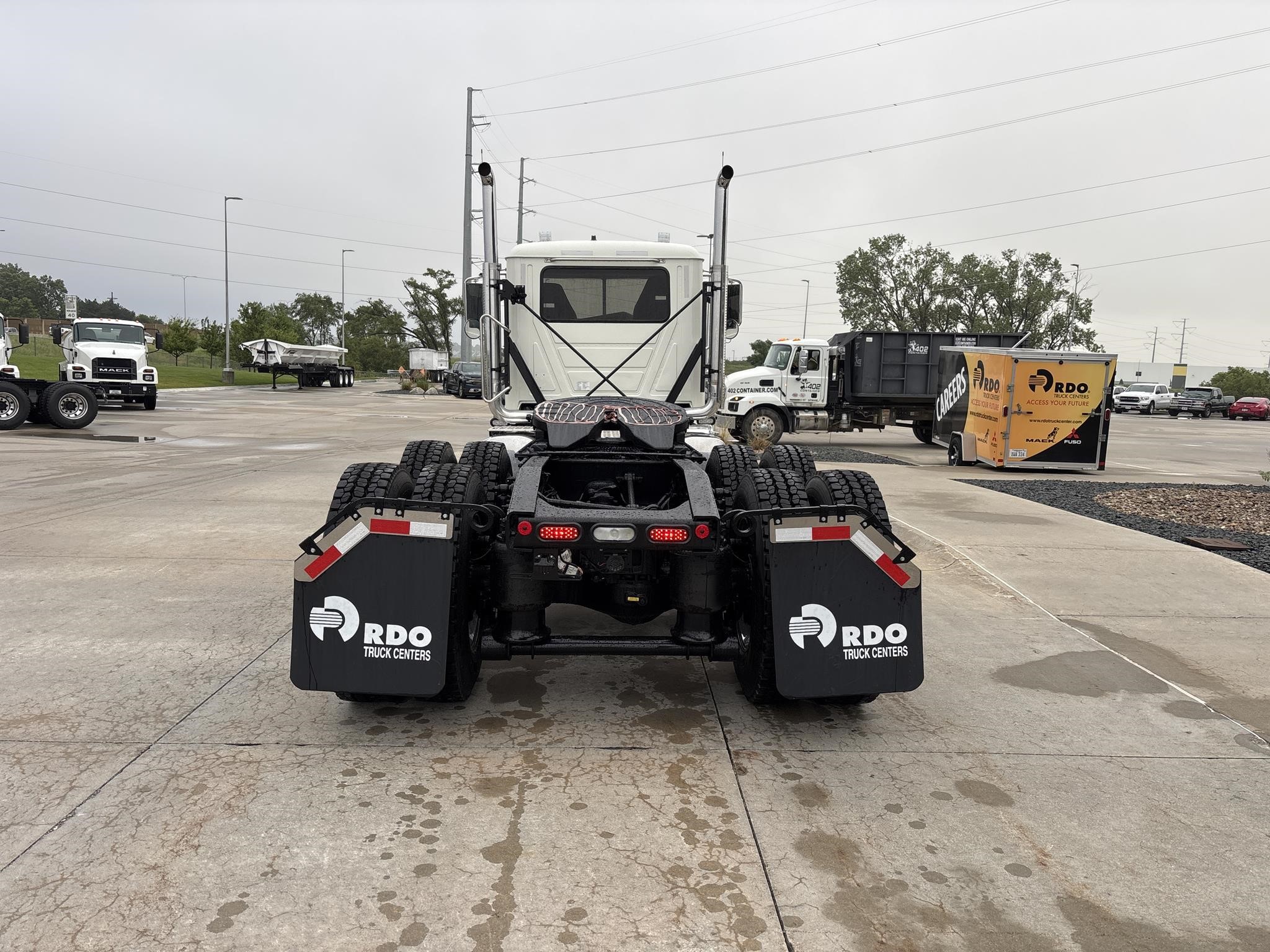 2026 MACK GRANITE 64FT - image 4 of 6