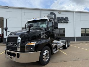 2026 MACK ANTHEM 64T 9073829342