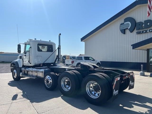 2026 MACK GRANITE 84FT - image 3 of 6