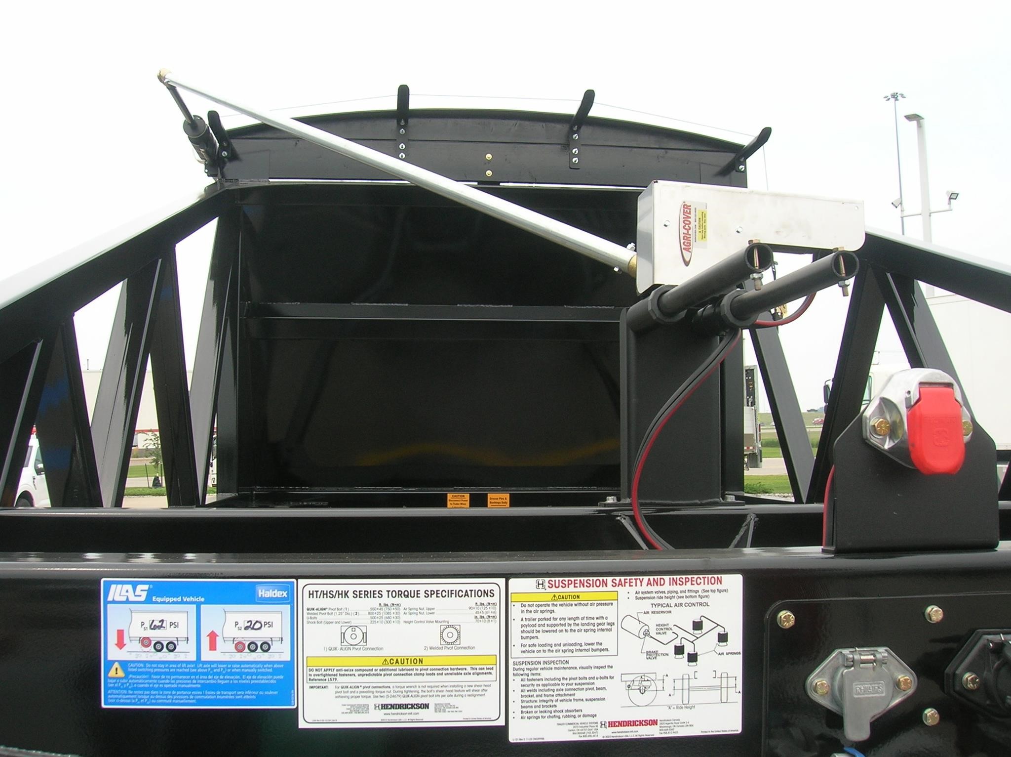 2026 R-WAY T4223 TRI AIR - image 2 of 6