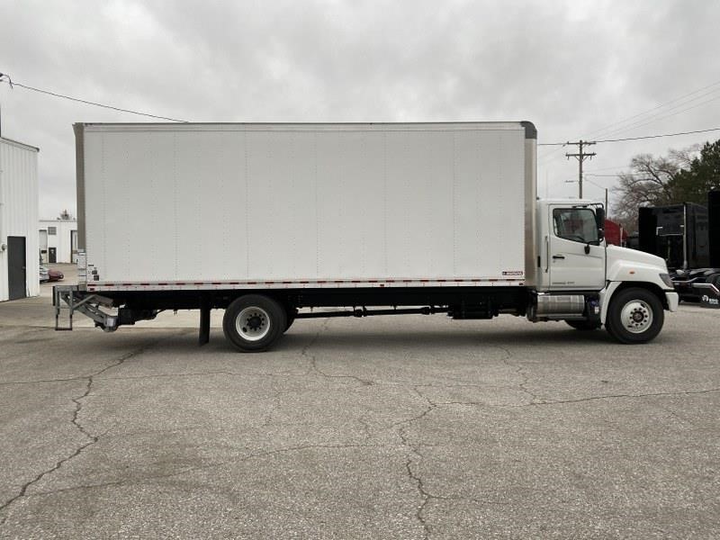 2020 HINO 268A - image 6 of 6