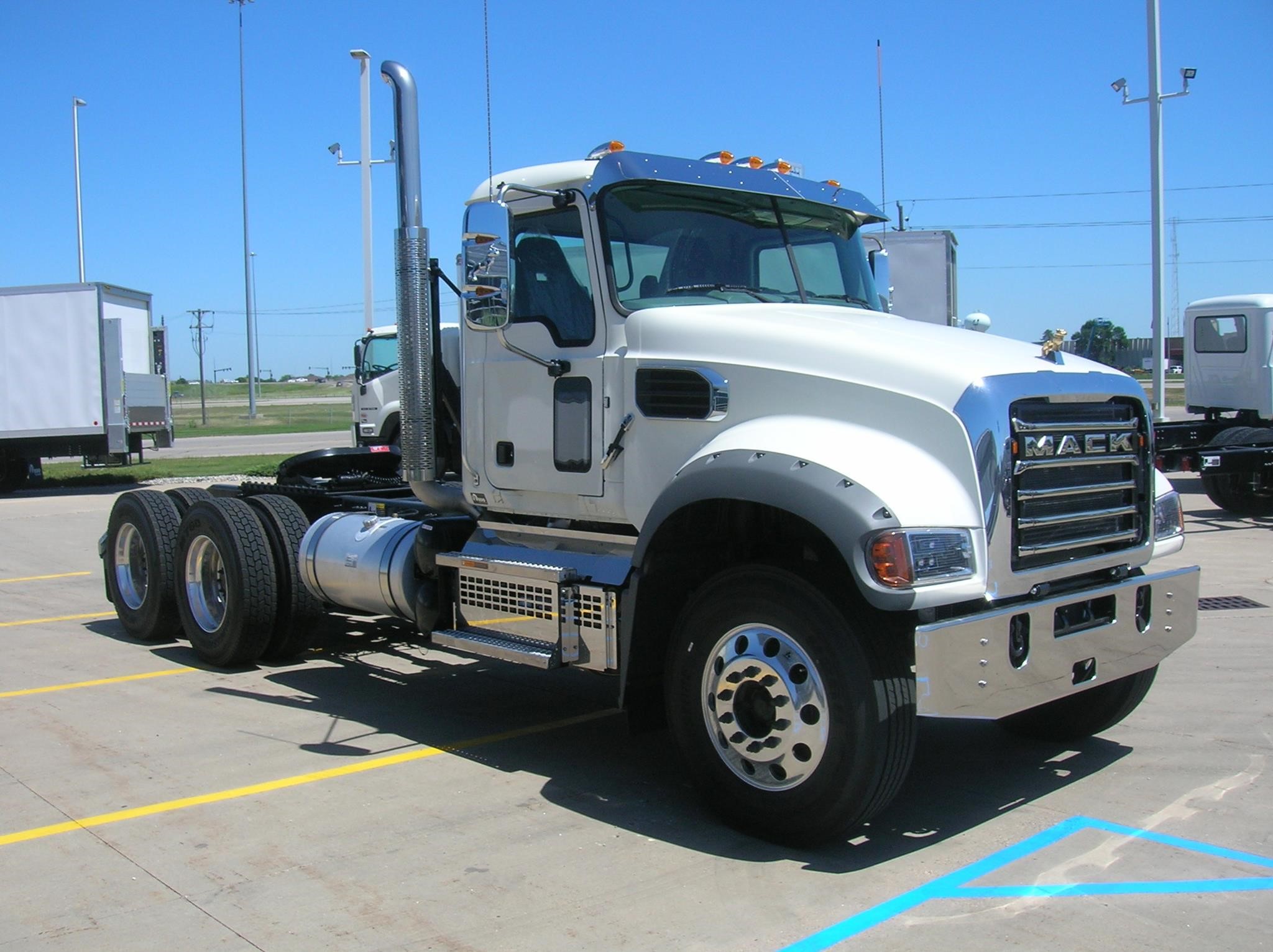2026 Mack - image 3