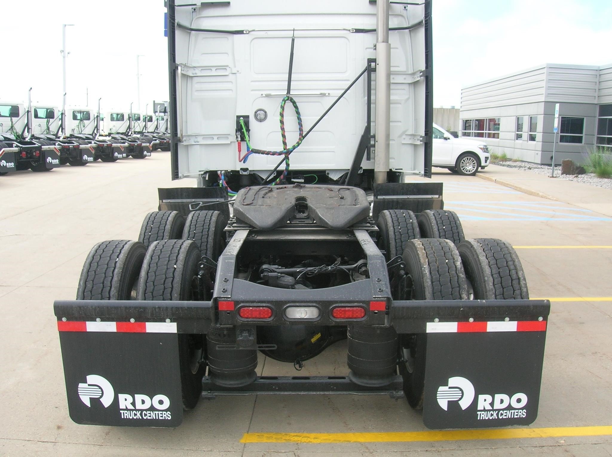 2026 VOLVO VNL64T760 - image 6 of 6