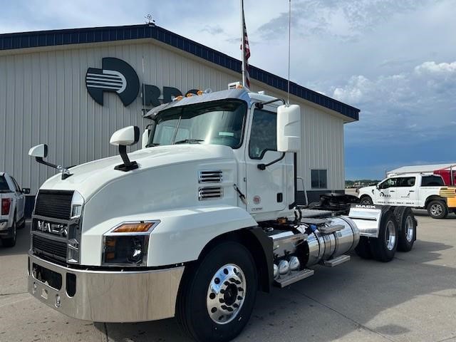 2026 MACK ANTHEM 64T - image 1 of 6