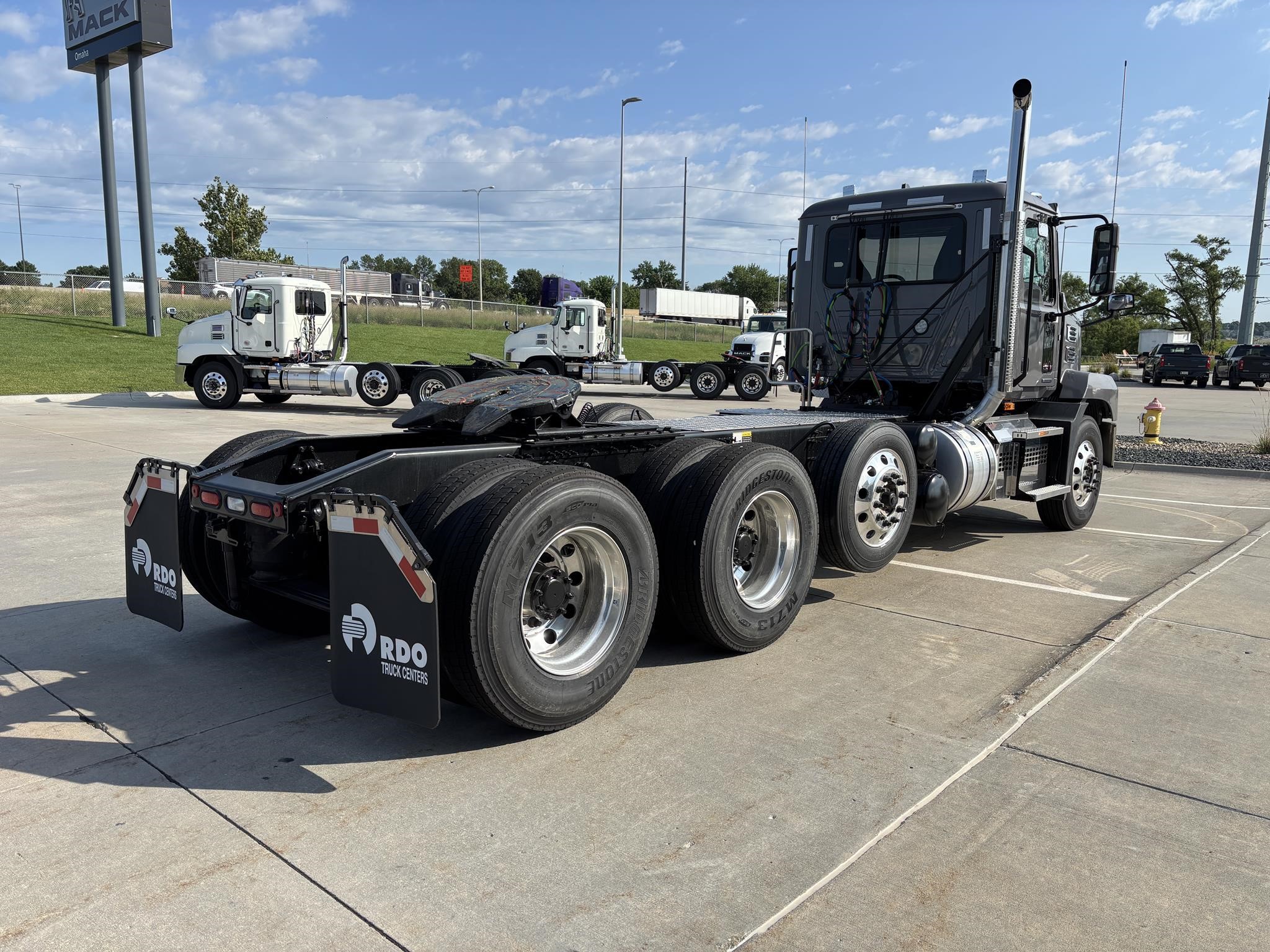 2026 MACK ANTHEM 84T - image 5 of 6