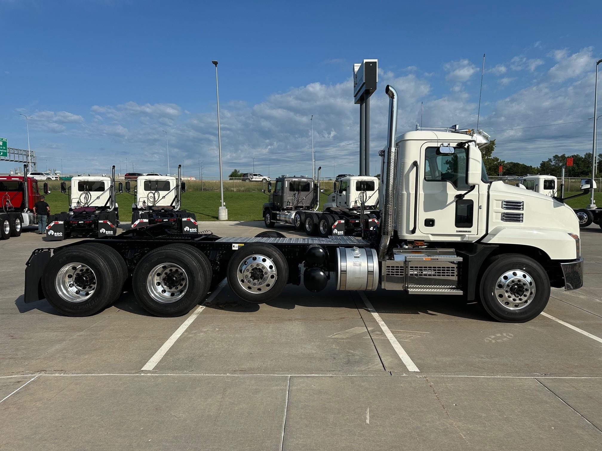 2026 MACK ANTHEM 84T - image 6 of 6