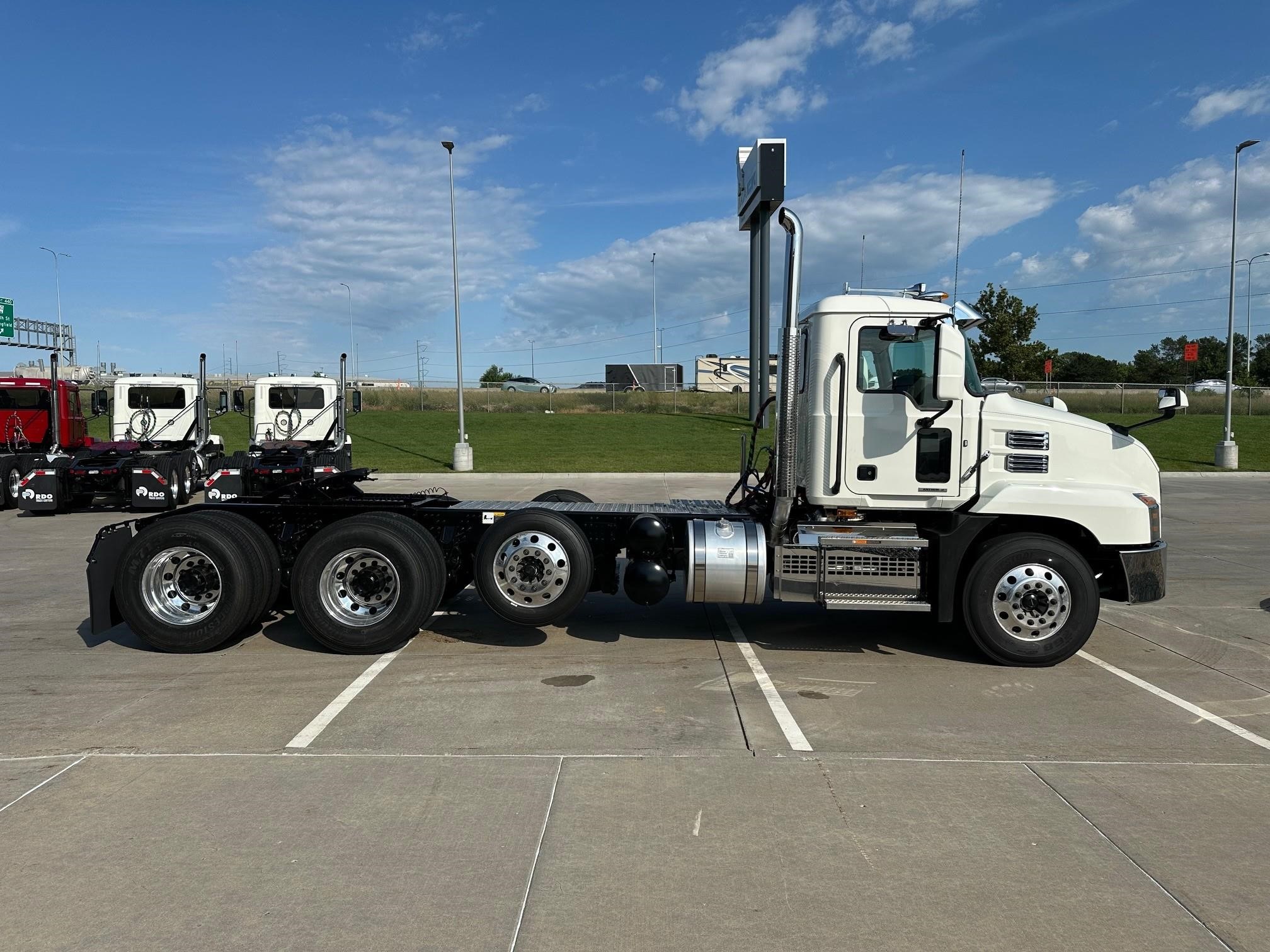 2026 MACK ANTHEM 84T - image 6 of 6