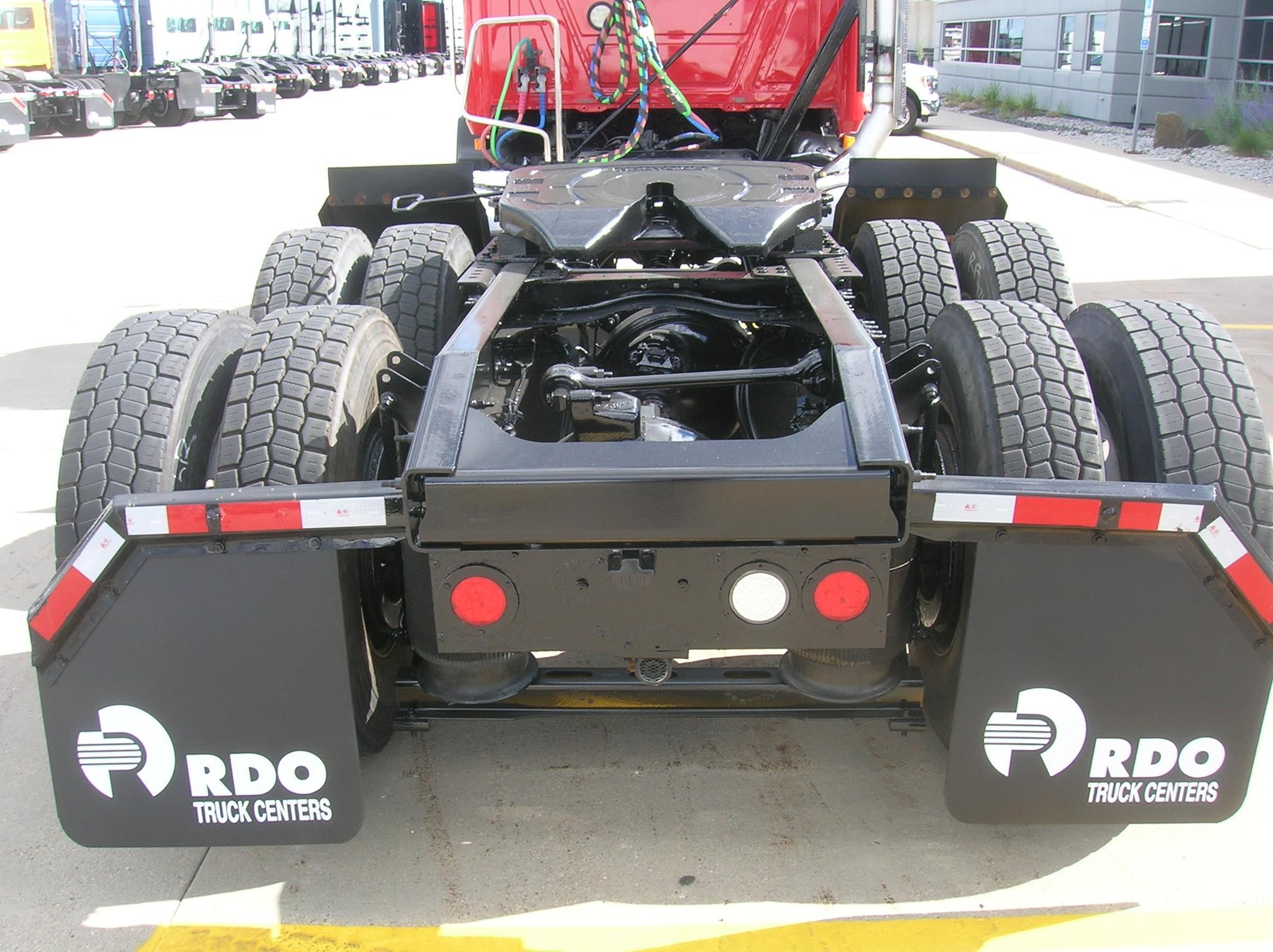 2018 MACK PINNACLE CXU613 - image 6 of 6