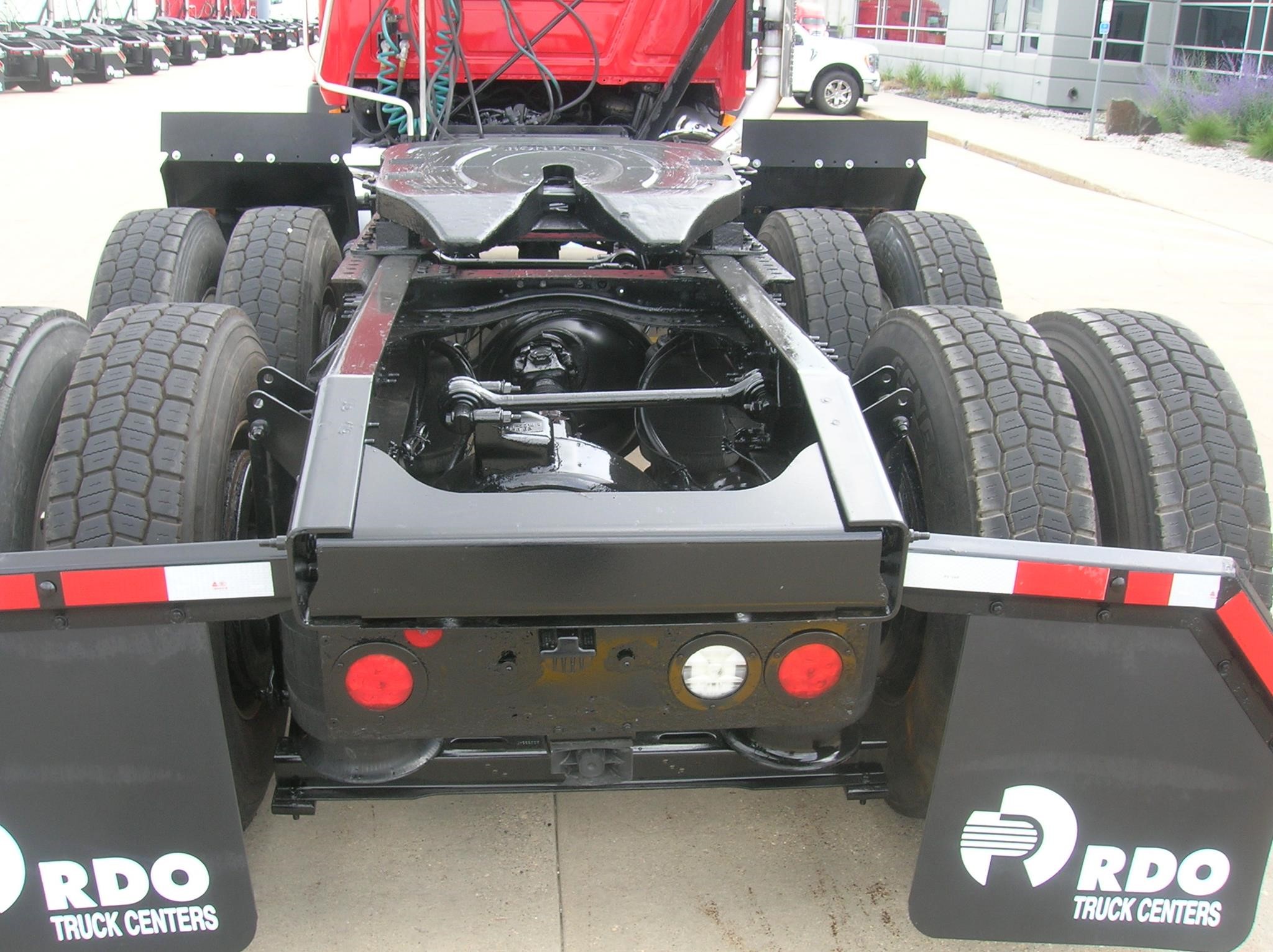2018 MACK PINNACLE CXU613 - image 6 of 6