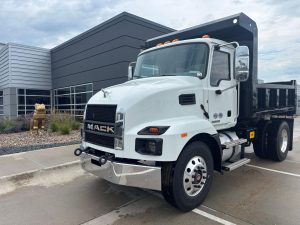2025 MACK MD7 10001854016