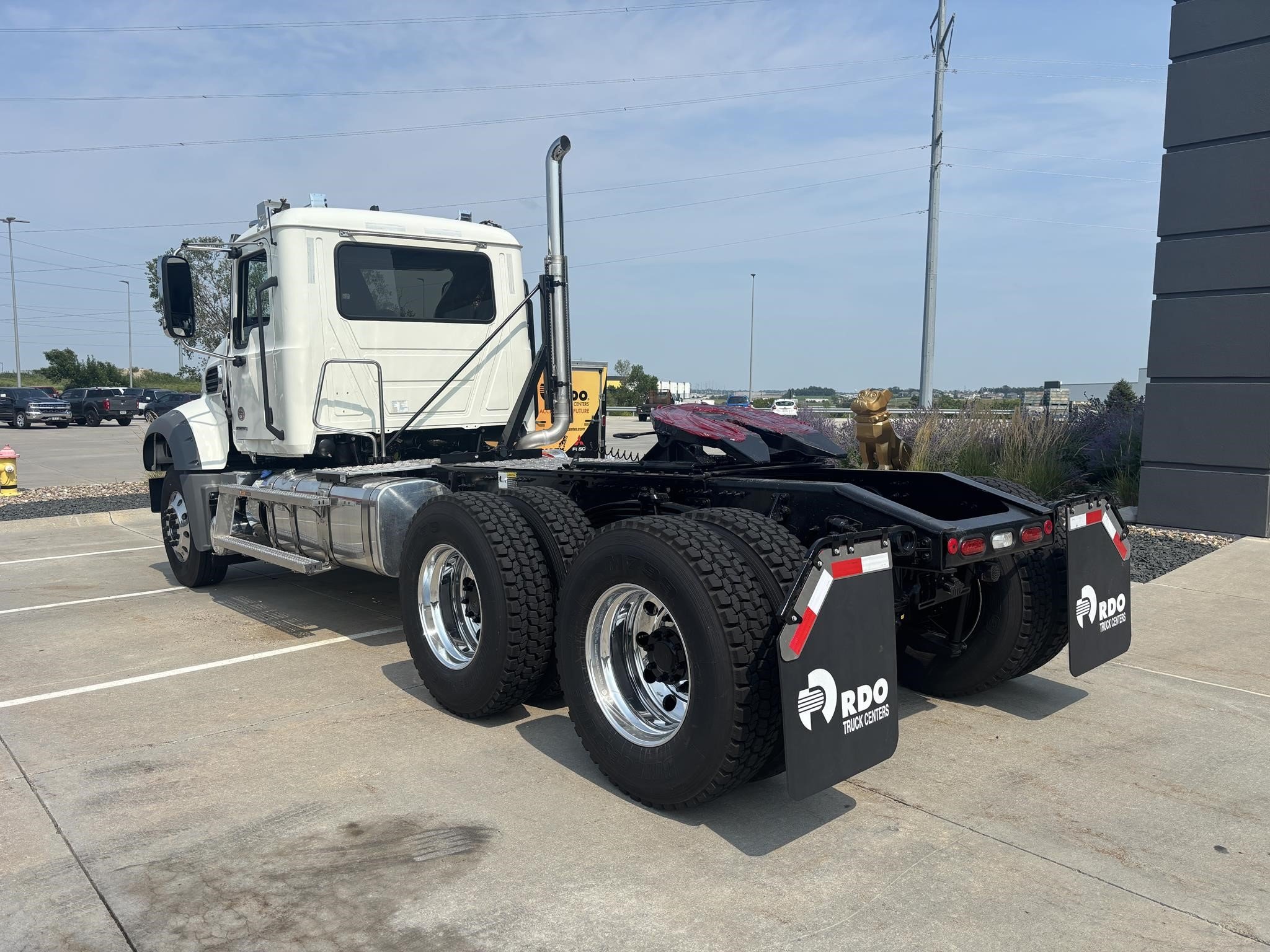 2026 MACK GRANITE 64FT - image 3 of 6