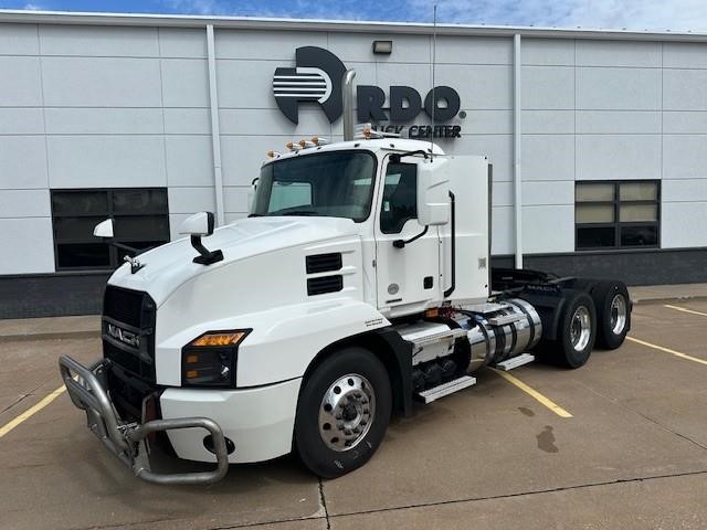 2019 MACK ANTHEM 64T - image 1 of 5