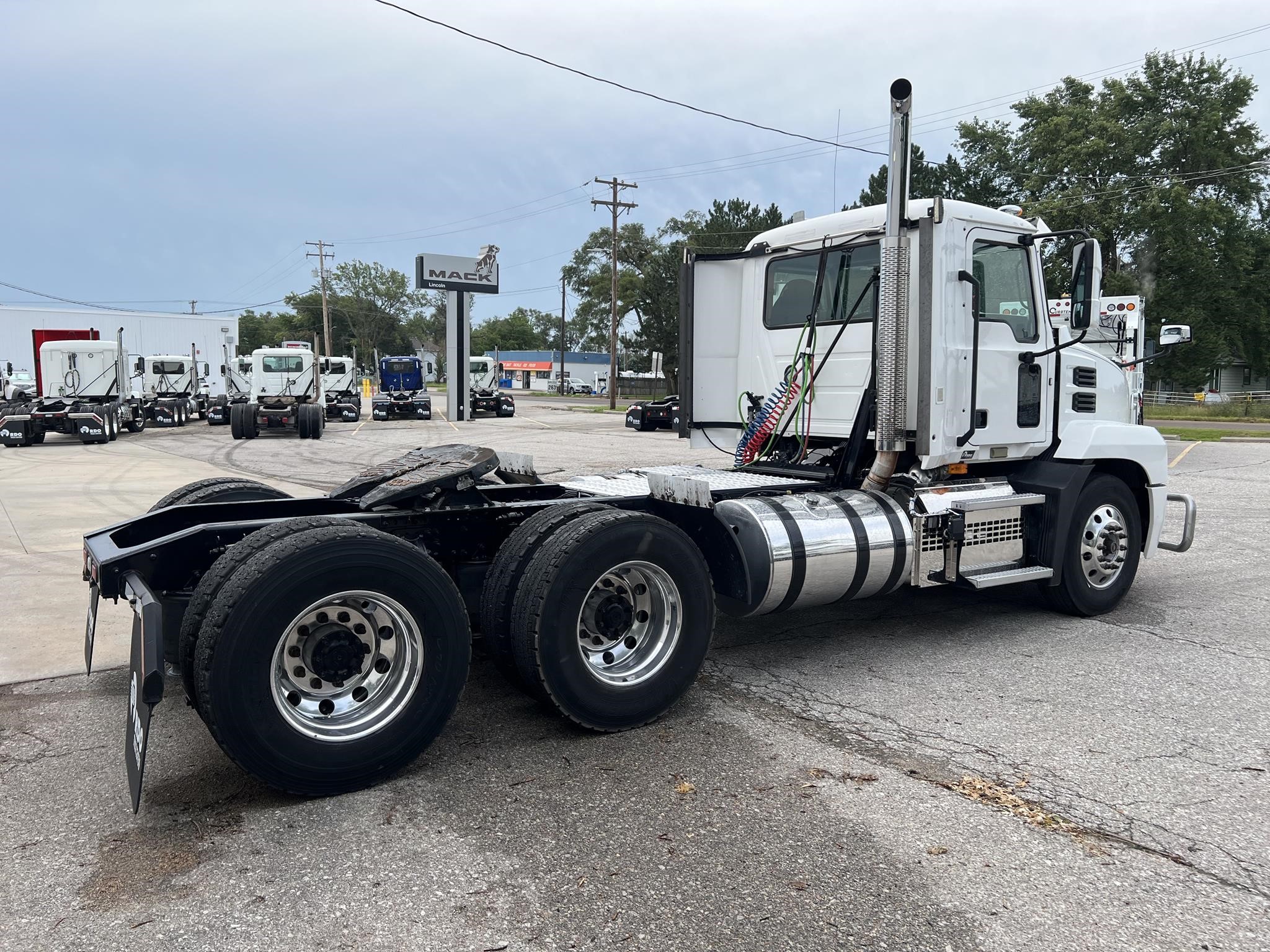 2020 MACK ANTHEM 64T - image 5 of 6