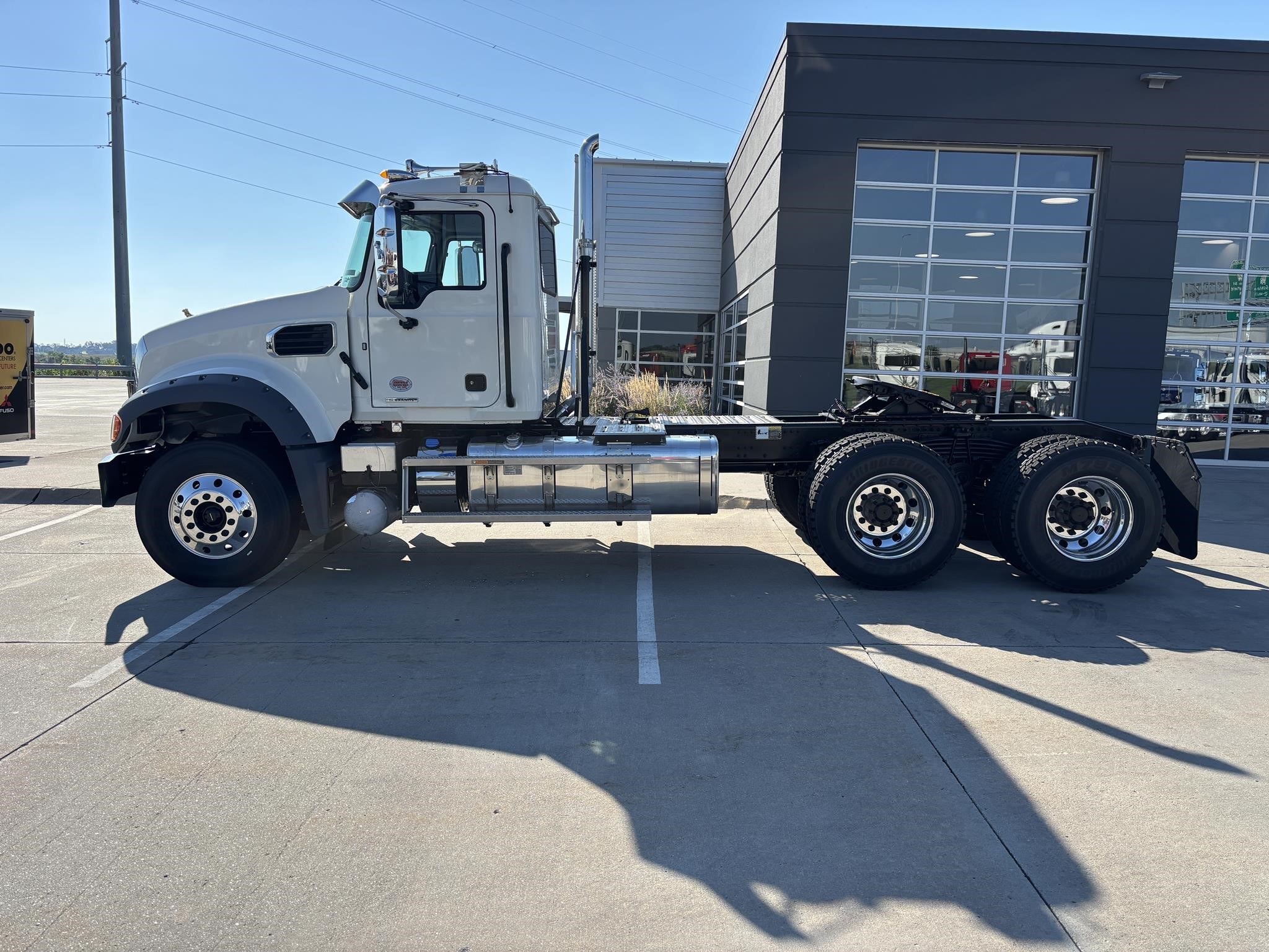 2026 MACK GRANITE 64FT - image 2 of 6