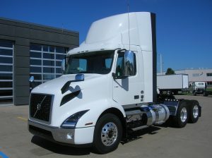 2026 VOLVO VNR64T300 10004502932