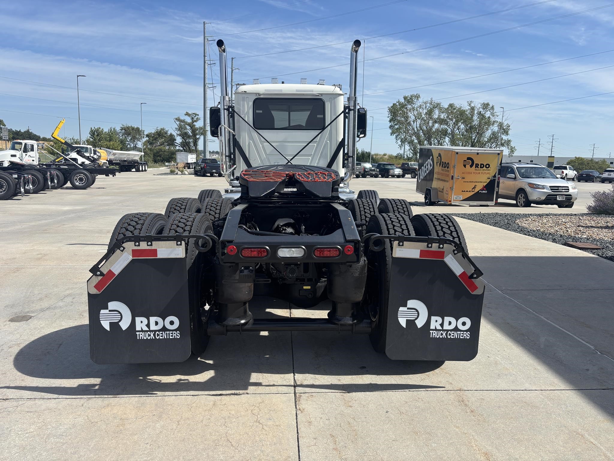 2026 MACK GRANITE 84FT - image 4 of 6