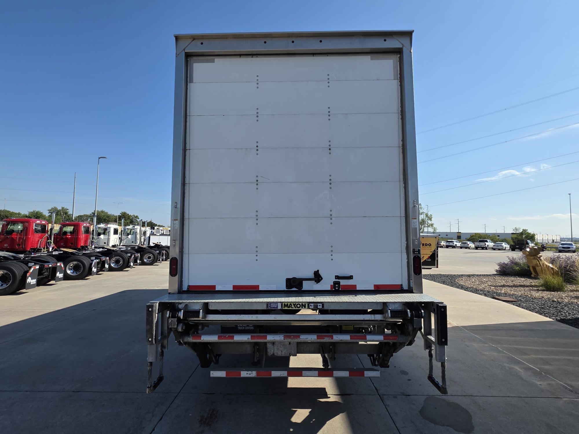 2022 MACK MD6 - image 4 of 6