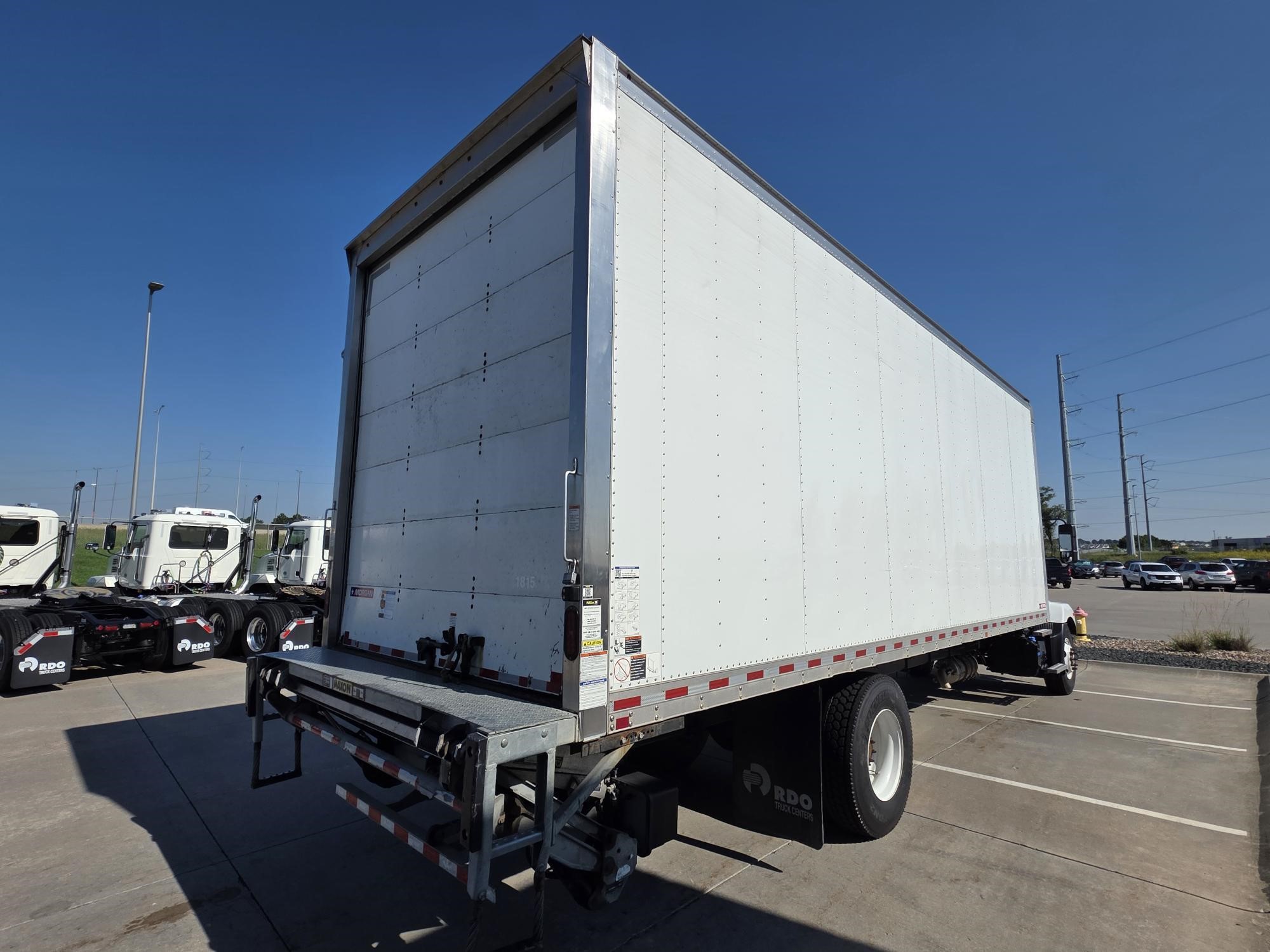 2022 MACK MD6 - image 5 of 6