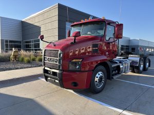 2026 MACK ANTHEM 64T 10011245666