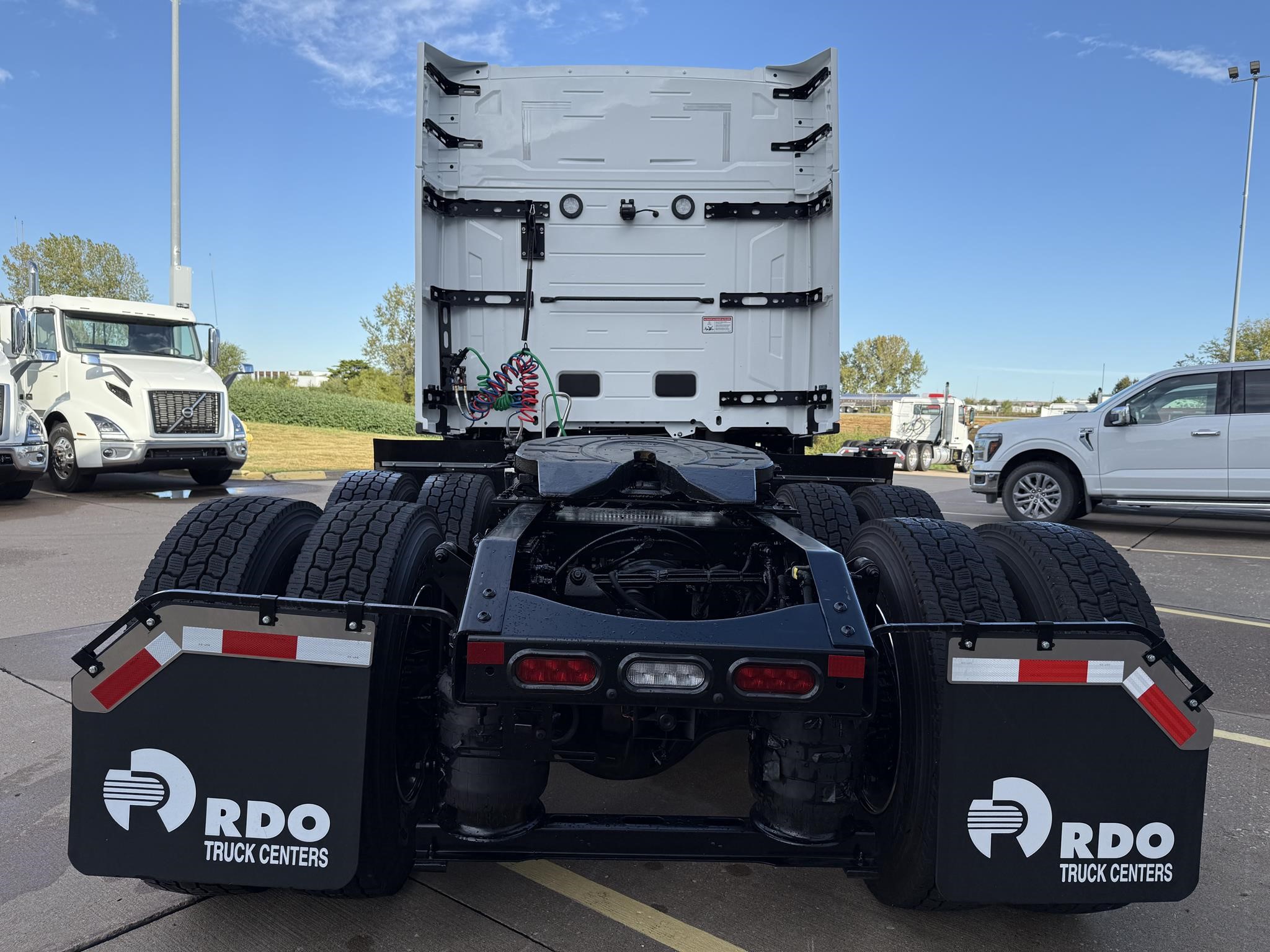 2026 MACK PIONEER 64T - image 5 of 6