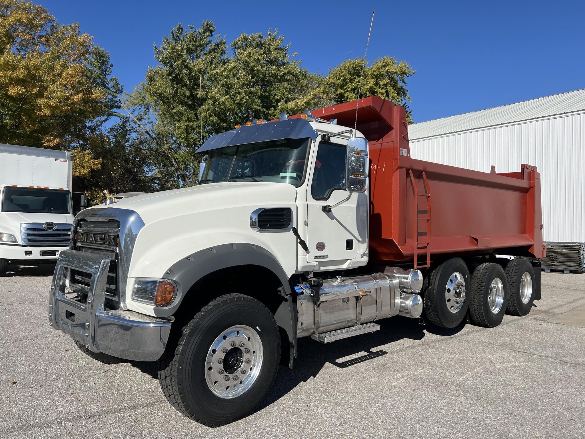 2026 MACK GRANITE 84FR 2026 MACK GRANITE 84FR - image 1 of 6