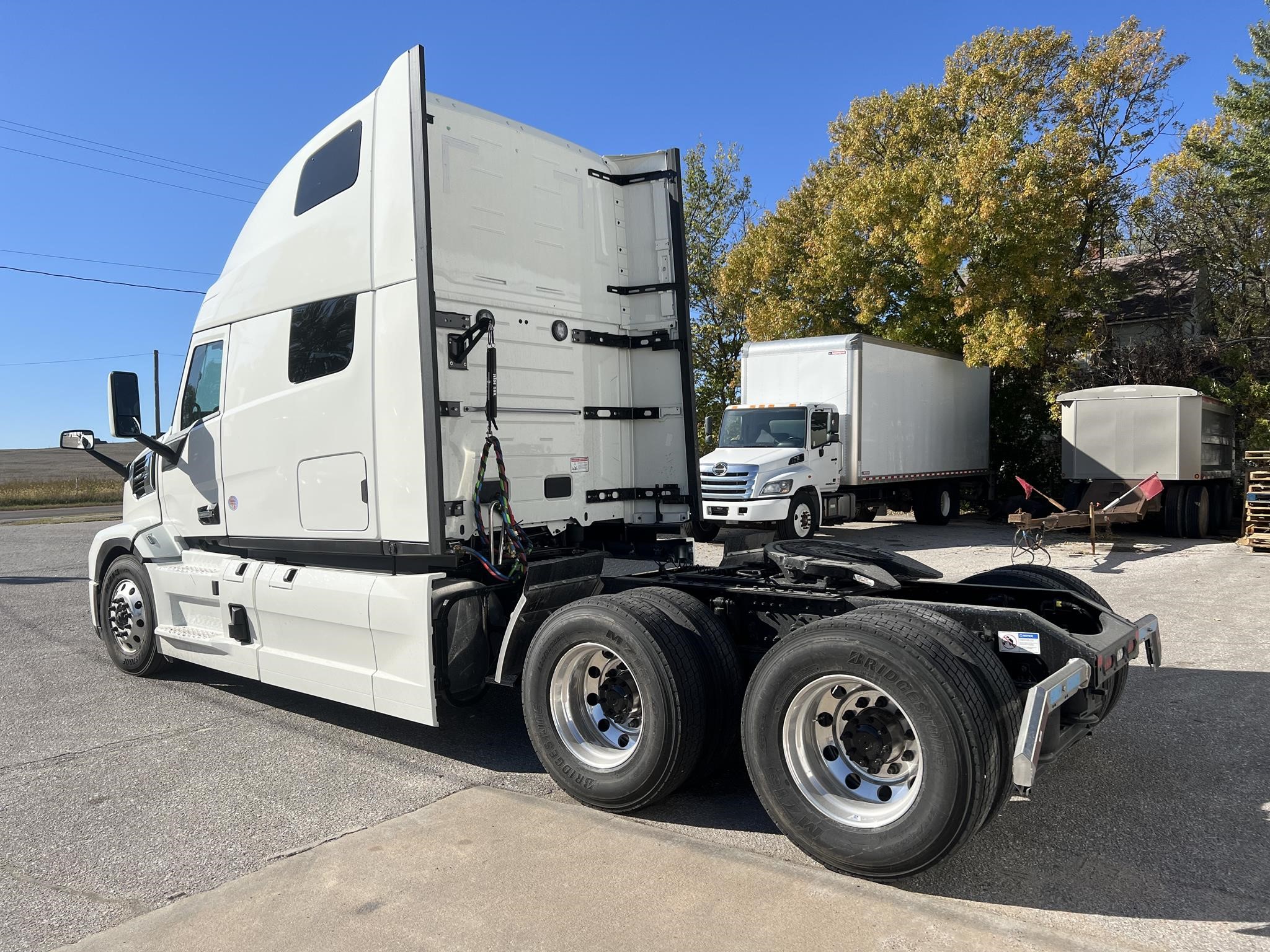 2026 MACK PIONEER 64T 2026 MACK PIONEER 64T - image 3 of 6