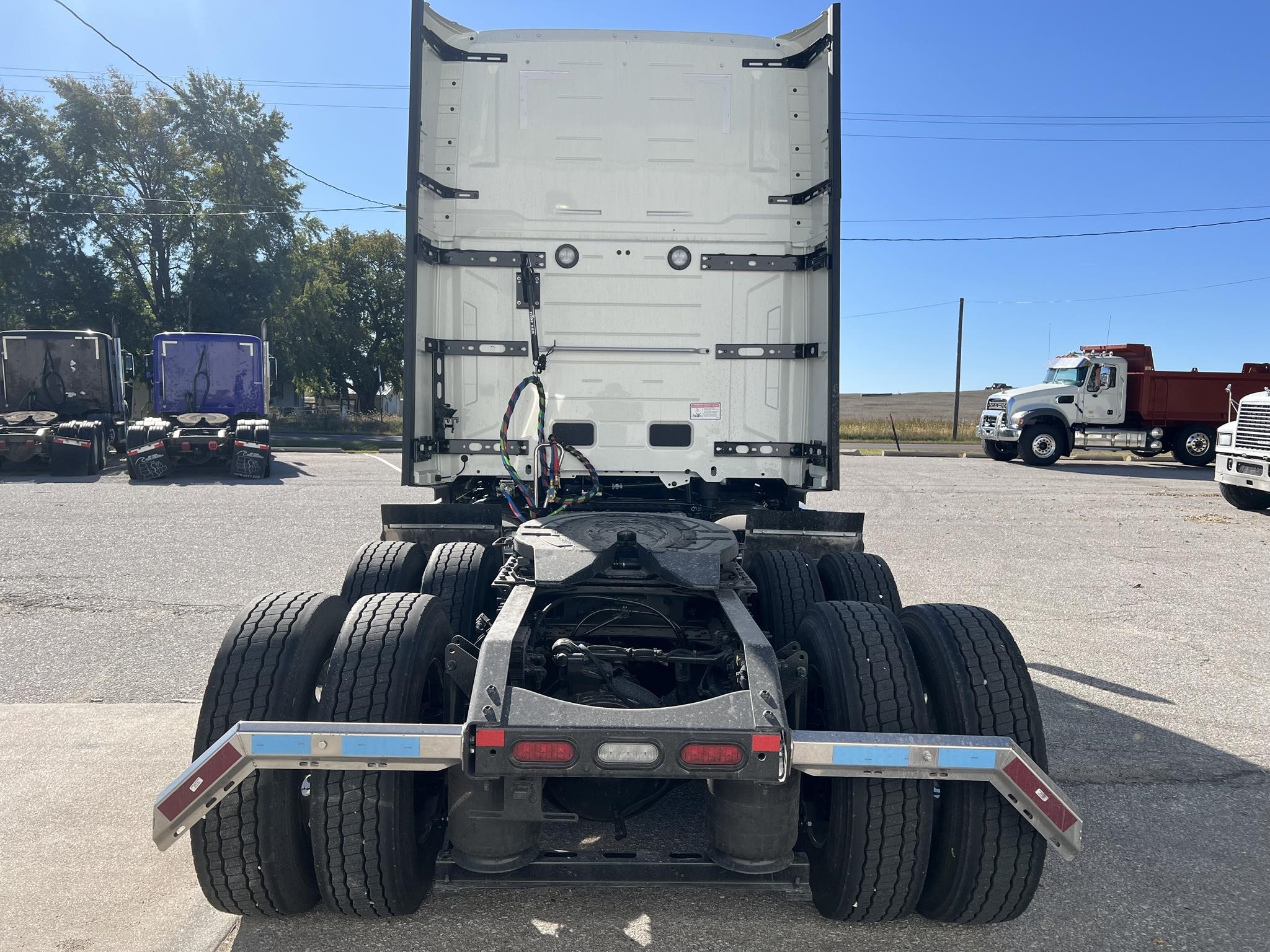 2026 MACK PIONEER 64T 2026 MACK PIONEER 64T - image 4 of 6