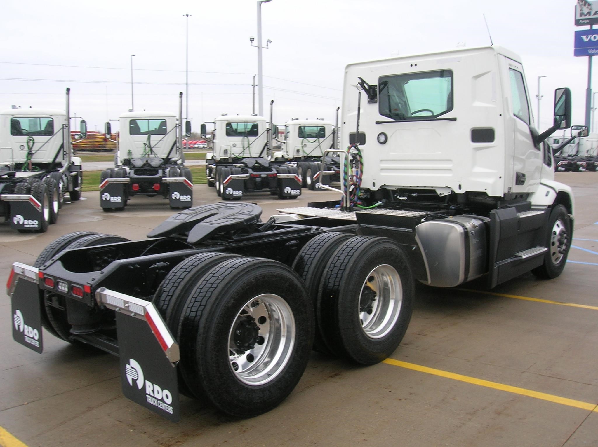 2026 MACK PIONEER 64T 2026 MACK PIONEER 64T - image 5 of 6