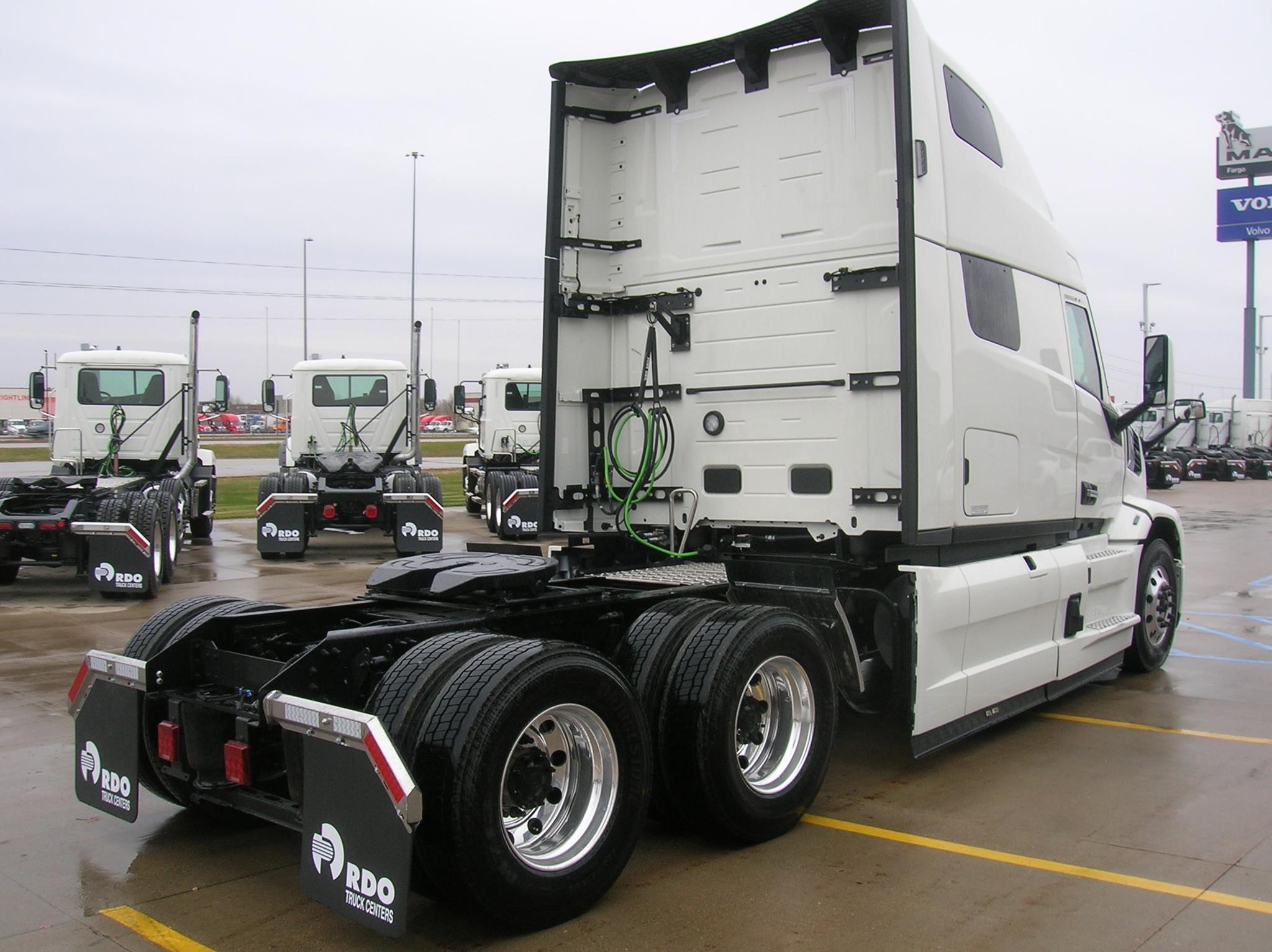 2026 MACK PIONEER 64T 2026 MACK PIONEER 64T - image 5 of 6