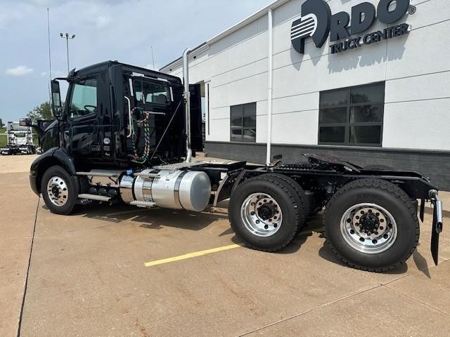 2026 VOLVO VNR64T300 2026 VOLVO VNR64T300 - image 4 of 6