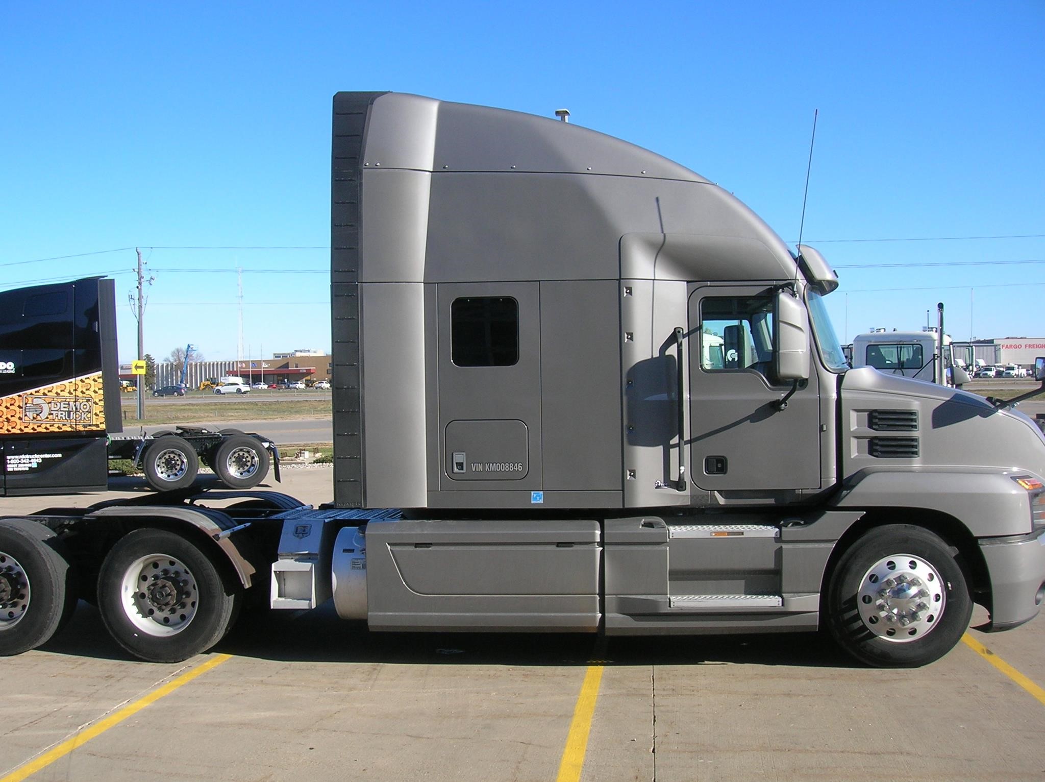 2019 MACK ANTHEM 64T 2019 MACK ANTHEM 64T - image 4 of 6