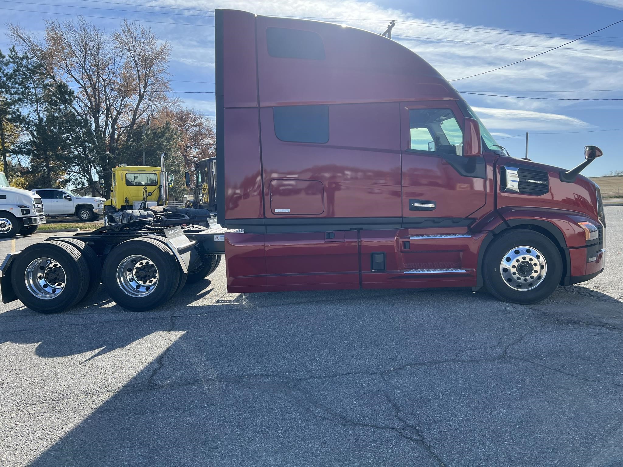 2026 MACK PIONEER 64T 2026 MACK PIONEER 64T - image 6 of 6