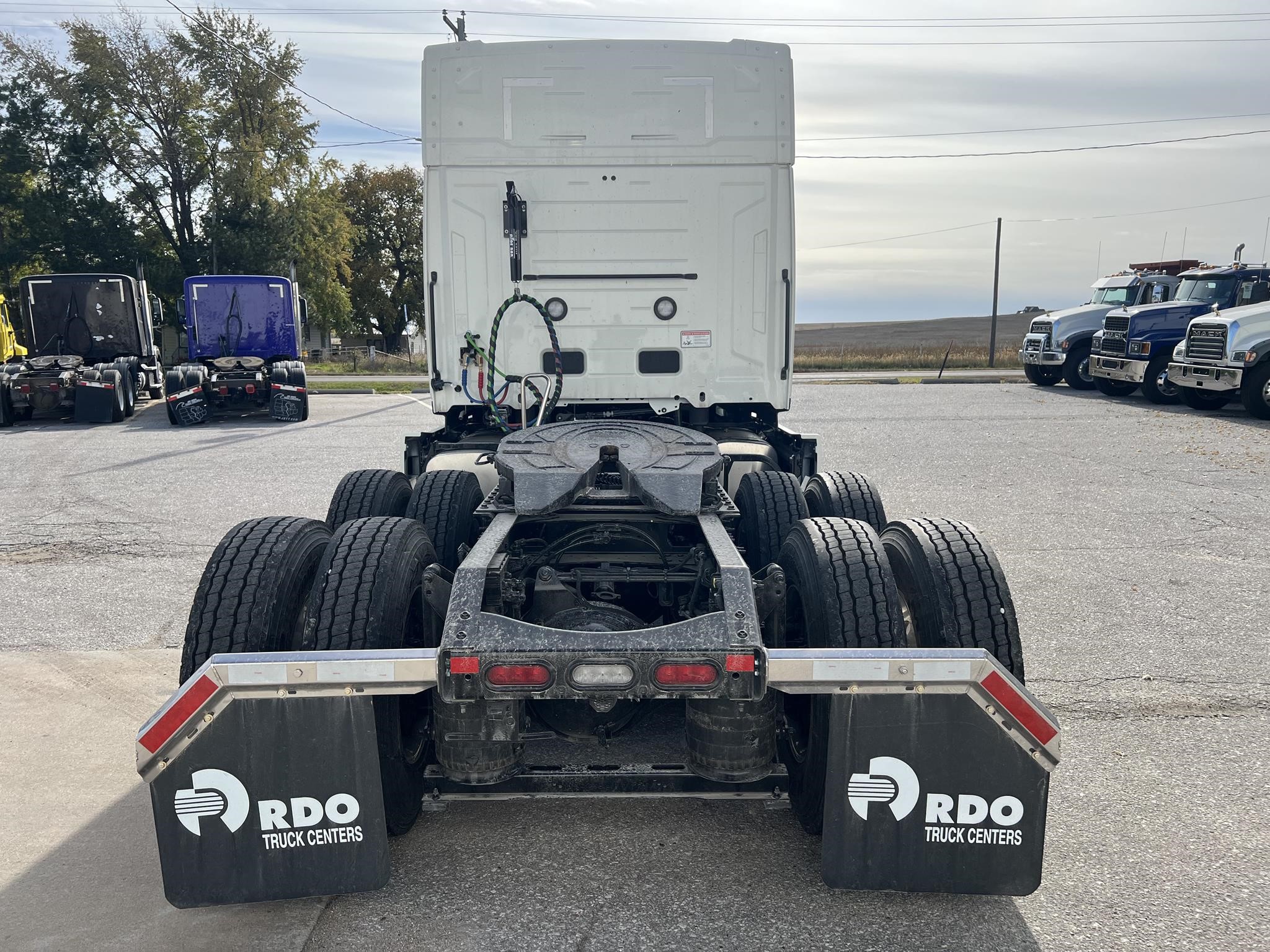 2026 MACK PIONEER 64T 2026 MACK PIONEER 64T - image 4 of 6