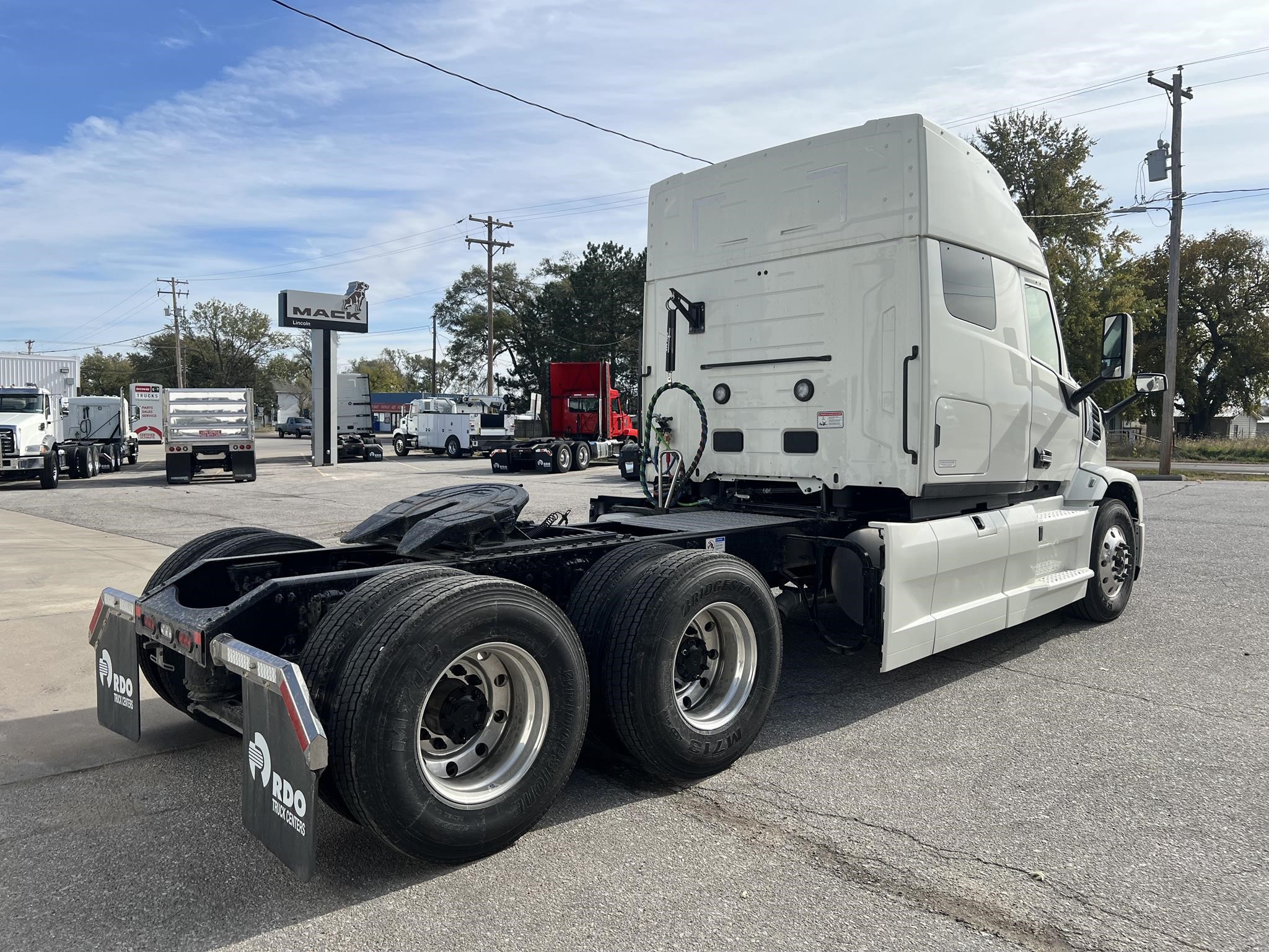 2026 MACK PIONEER 64T 2026 MACK PIONEER 64T - image 5 of 6