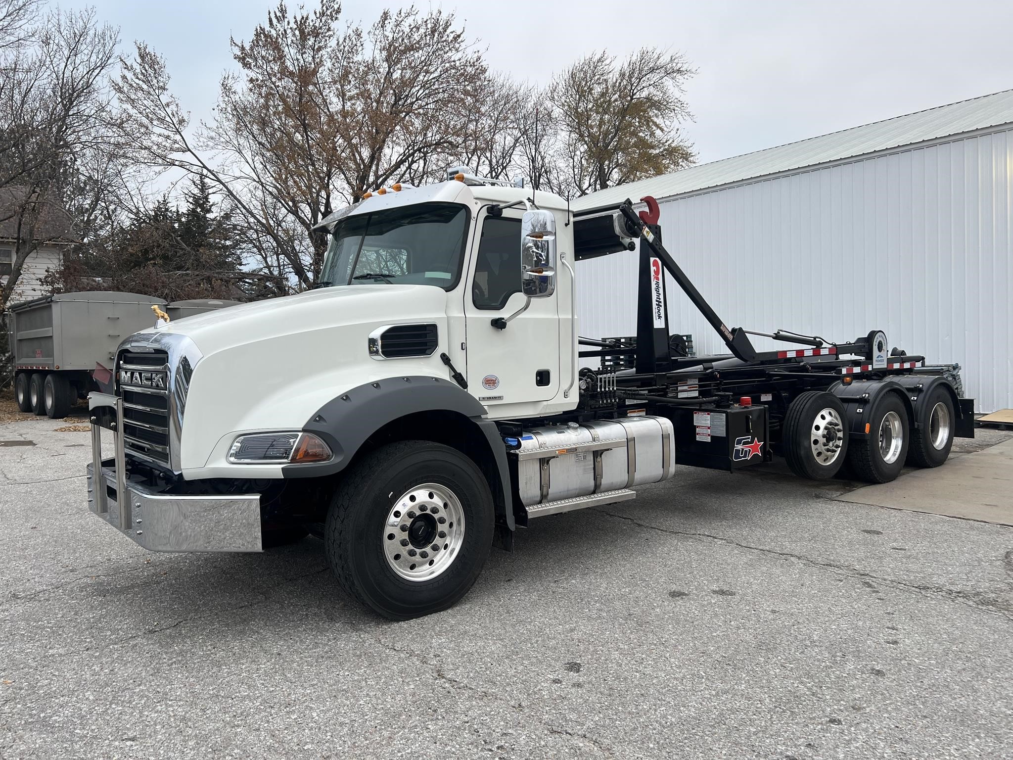 2026 MACK GRANITE 84BR 2026 MACK GRANITE 84BR - image 1 of 6