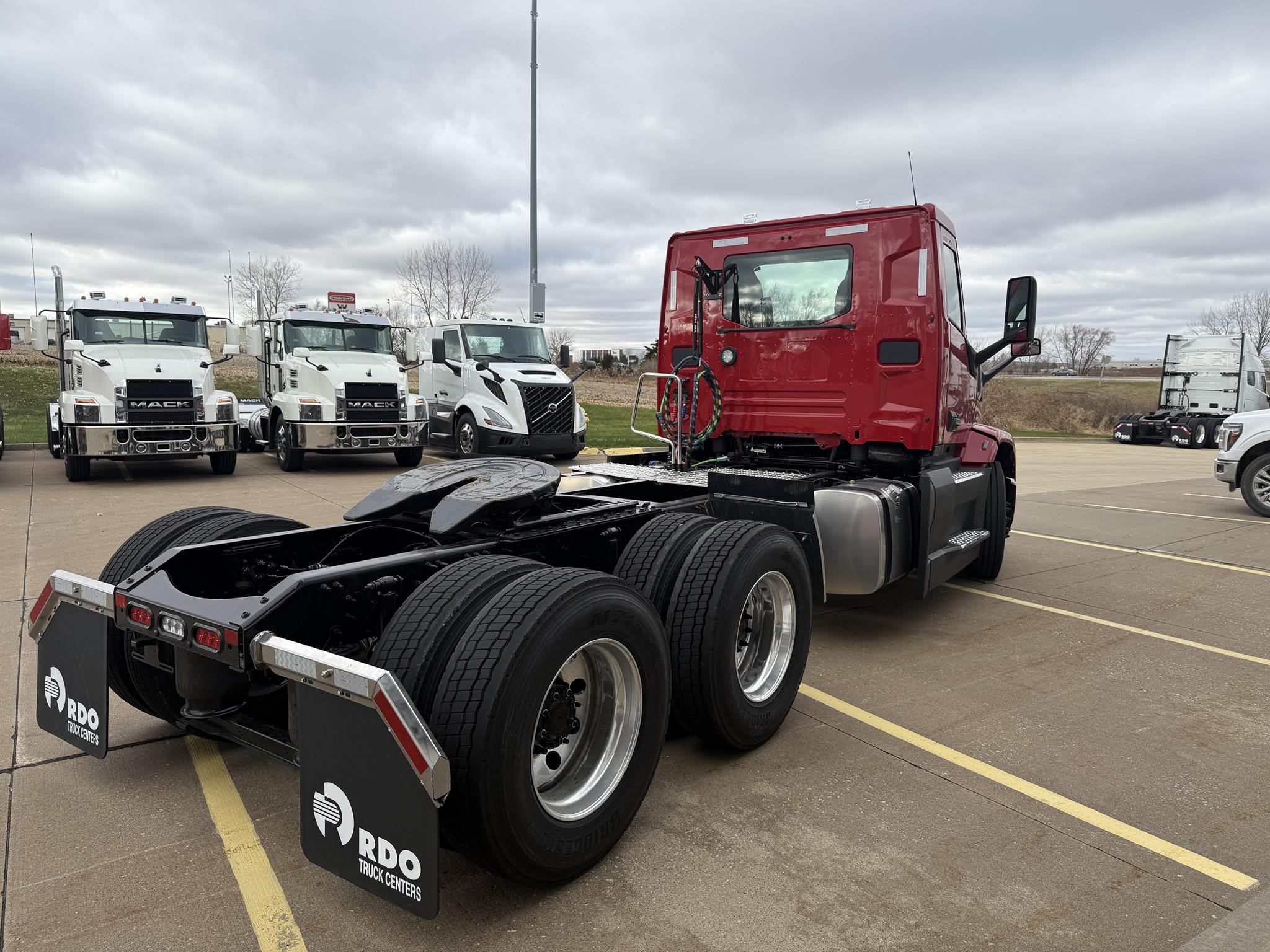 2026 MACK PIONEER 64T 2026 MACK PIONEER 64T - image 5 of 6