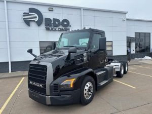 2026 MACK PIONEER 64T 10025302226