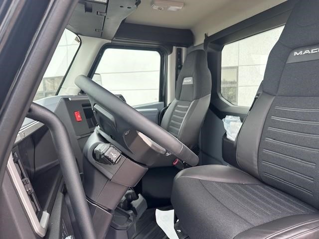 2026 MACK PIONEER 64T - image 6 of 6