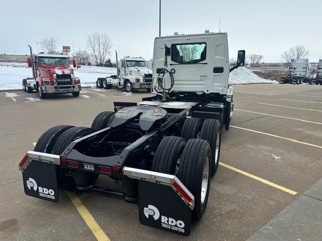 2026 MACK PIONEER 64T - image 3 of 6