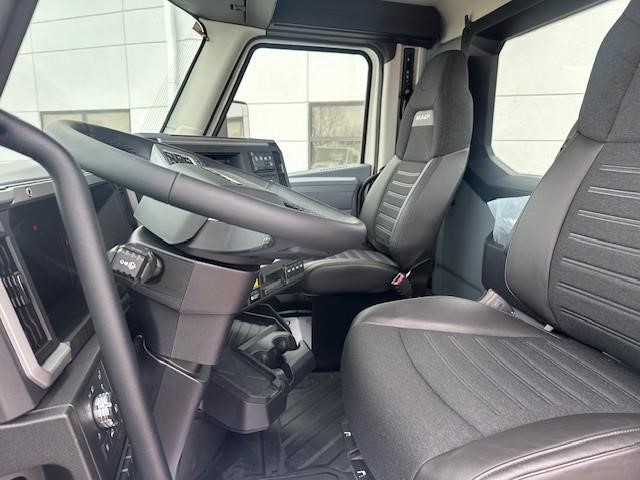 2026 MACK PIONEER 64T - image 6 of 6