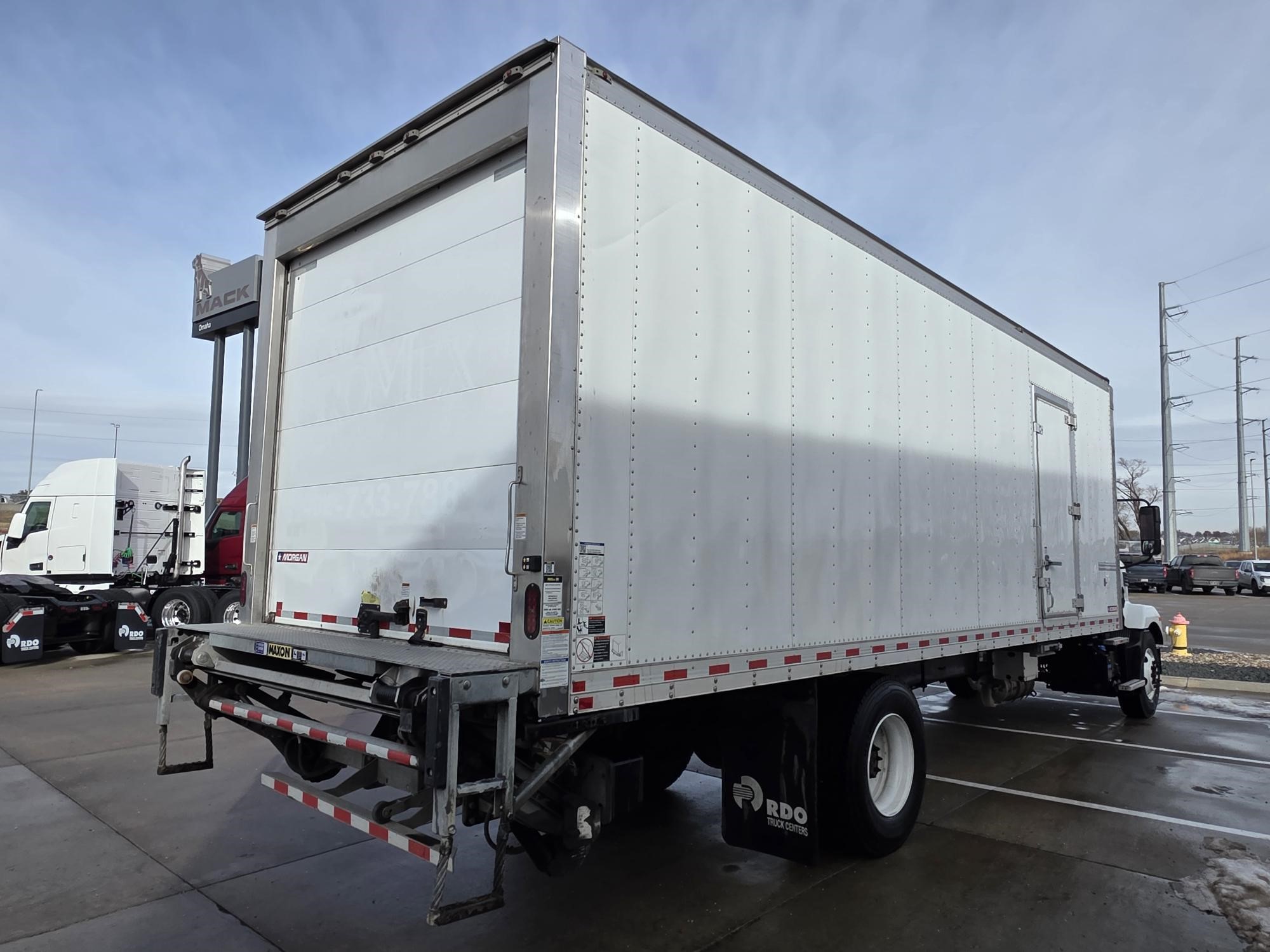 2022 MACK MD6 - image 5 of 6