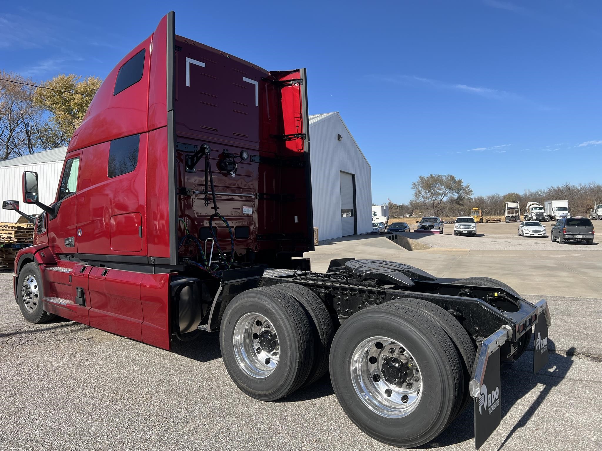 2026 MACK PIONEER 64T - image 3 of 6